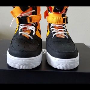 Air Force One Off White